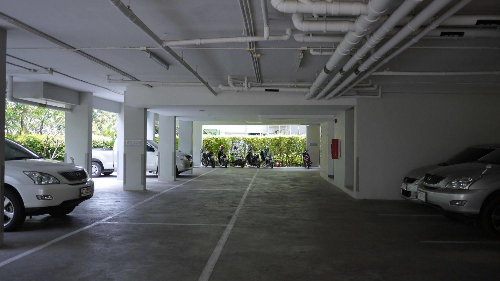 Baan Sanpluem Hua Hin Apartment Екстериор снимка